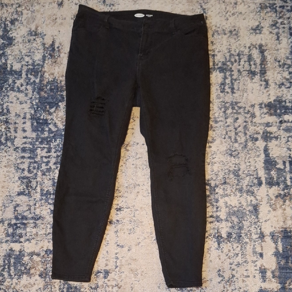 Old Navy Women’s Super Skinny Jeans – Size 16 Plus, Black Mid-Rise - Picture 1 of 6
